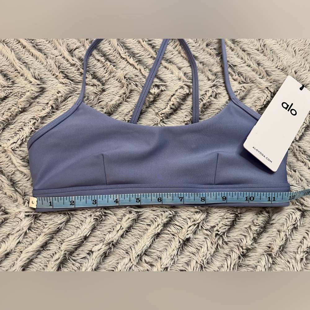 (SOLD) Alo Yoga Airlift Intrigue Bra - Picture 13 of 13